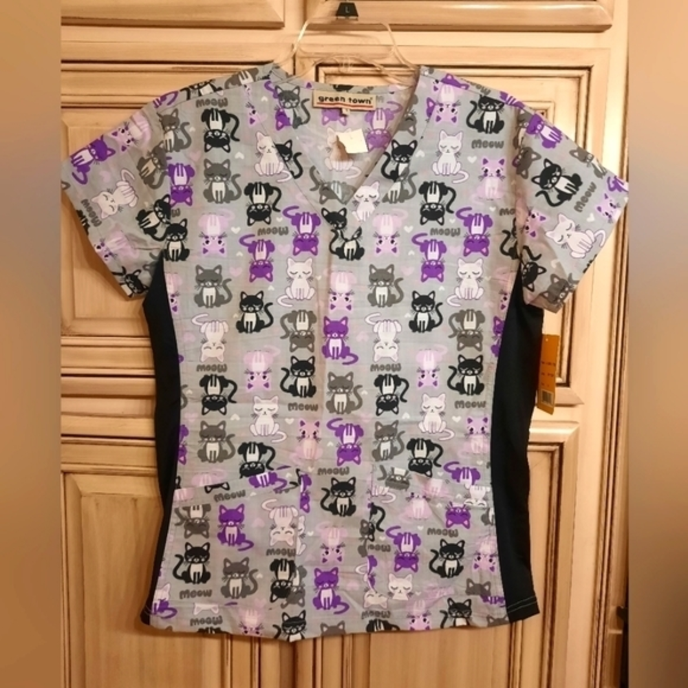 Cat Scrub Top Shirt SMALL‎ Green Town NWT!!